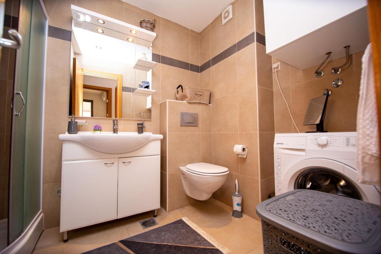 Sophie Apartment Budva Buitenkant foto