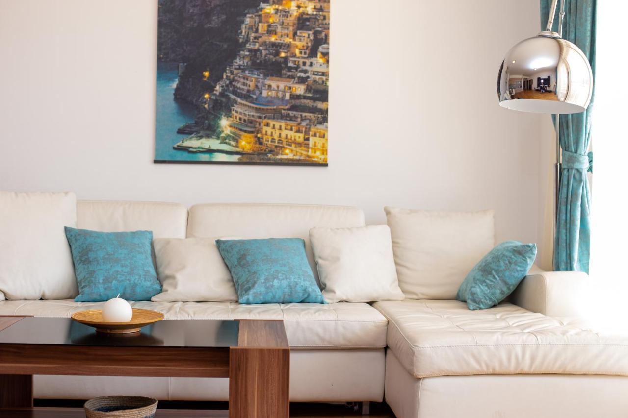 Sophie Apartment Budva Buitenkant foto