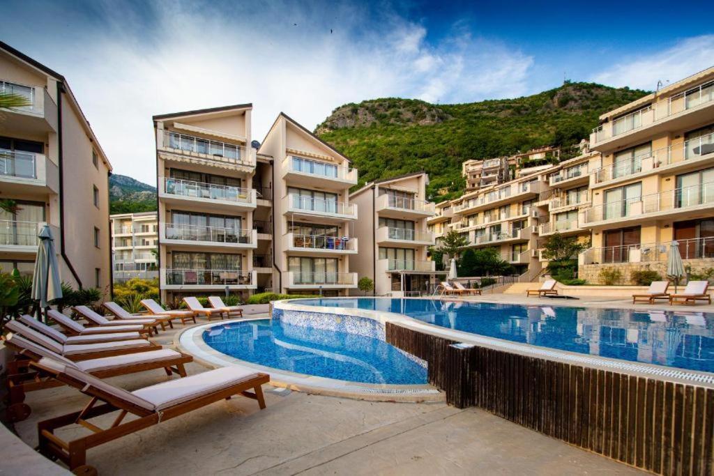 Sophie Apartment Budva Buitenkant foto